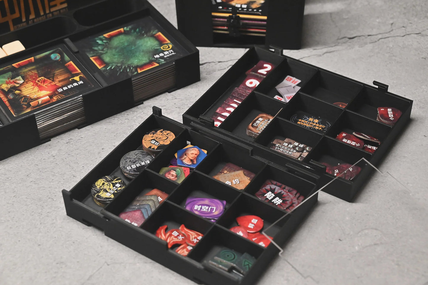 烏鴉盒子-山中小屋(第三版) Betrayal at House on the Hill 3rd Edition 桌遊收納盒