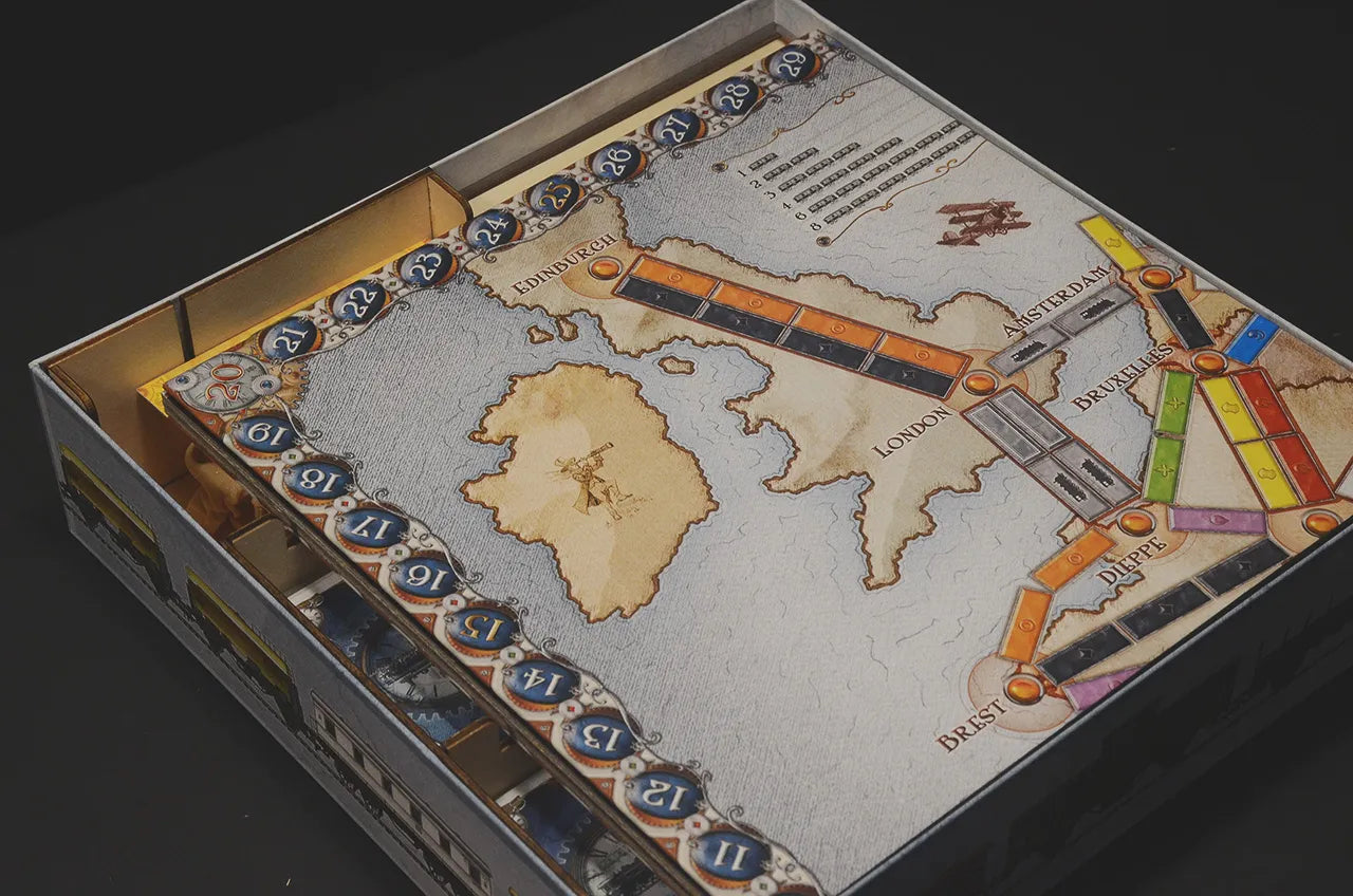 烏鴉盒子-鐵道任務：歐洲 Ticket to Ride: Europe 桌遊收納盒 - Boardgamefever