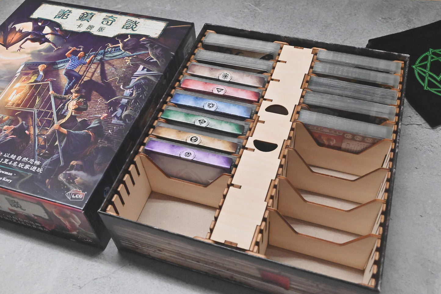 烏鴉盒子-詭鎮奇談卡牌版2026新版主遊戲 Arkham Horror: The Card Game 桌遊收納盒