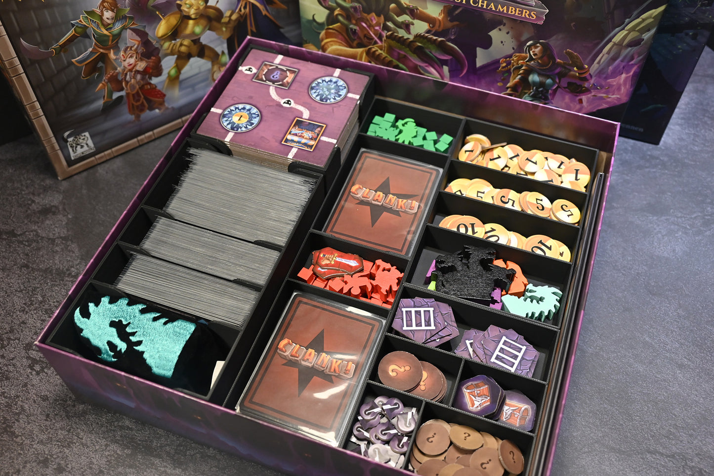 烏鴉盒子-噤聲尋寶記地下墓穴 Clank! Catacombs 桌遊收納盒