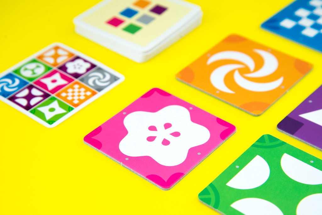 Oink Games Nine Tiles Panic • Il gioco di società dal Giappone • Gioco da tavolo per adulti e bambini dai 7 anni in su : Pellin, Jean-Claude, Merkl, Jens