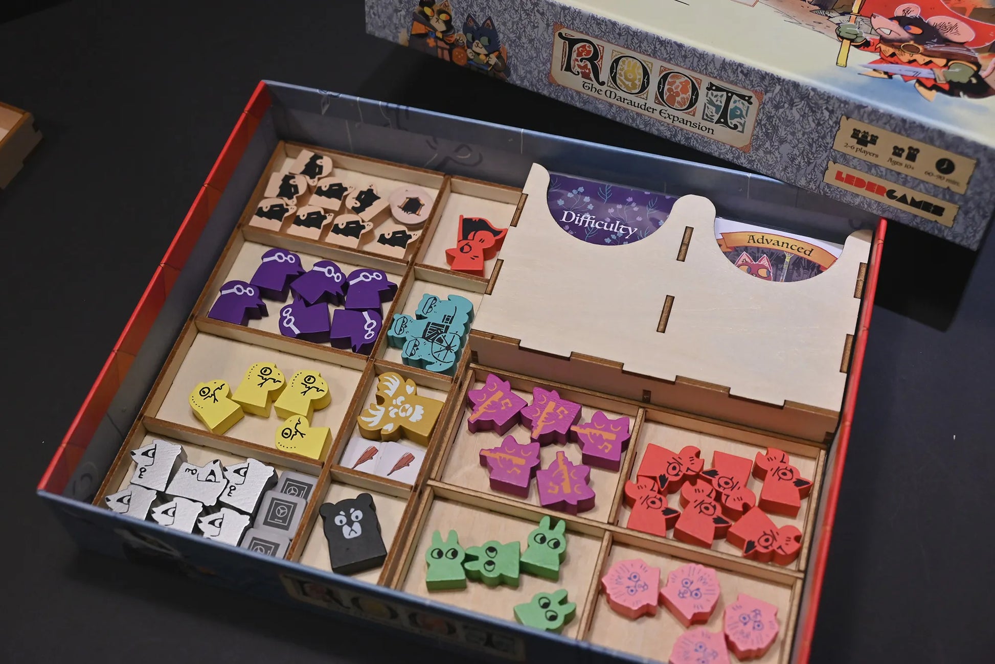 烏鴉盒子-茂林源記:劫掠擴充 Root: The Marauder 桌遊收納盒 – Board Game Fever