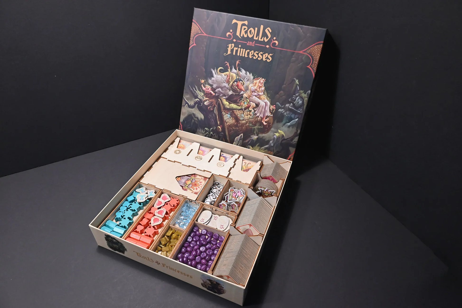 烏鴉盒子-巨魔與公主 Trolls and Princesses 桌遊收納盒 - Boardgamefever